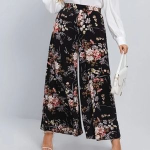 NWOT Floral Wide Leg Pants